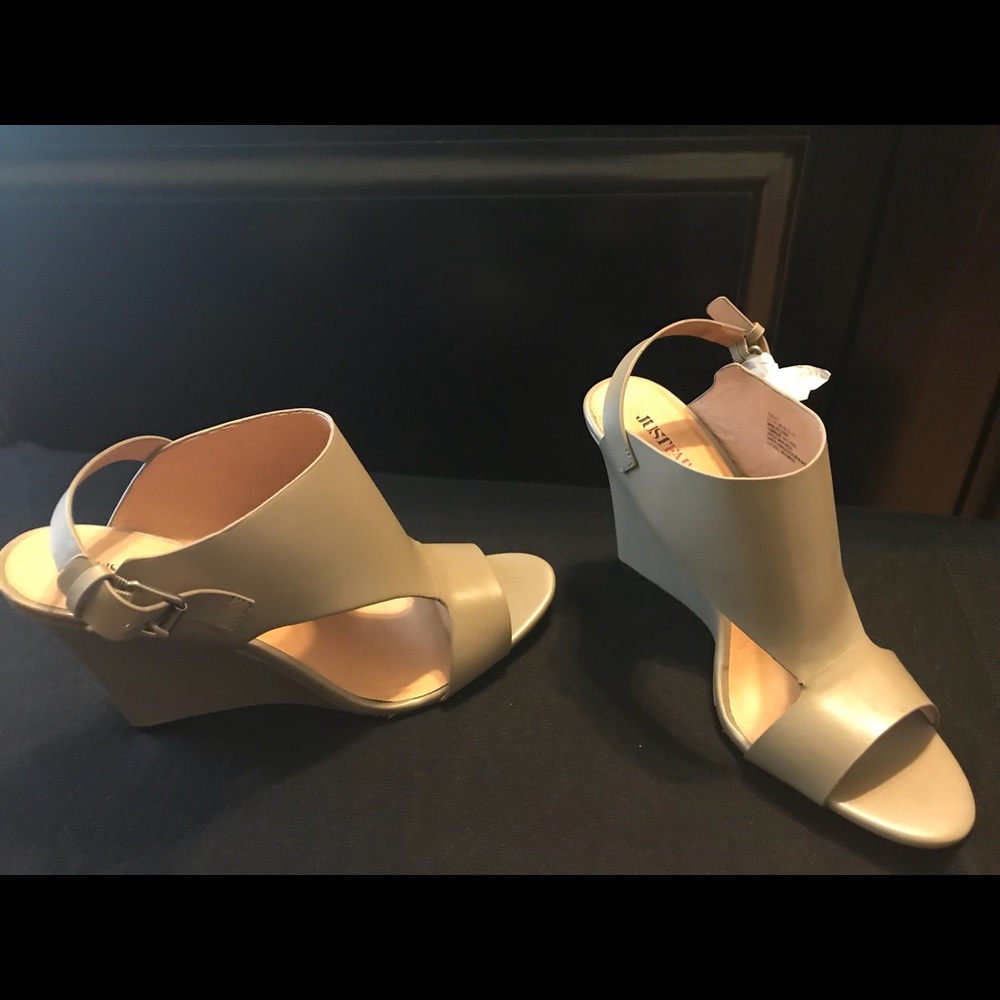 Wedge Sandals never worn
